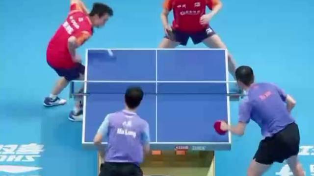 默契拉满横扫对手，龙昕组合3:0拿下全锦赛首轮胜利 #马龙 #许昕 #乒乓球