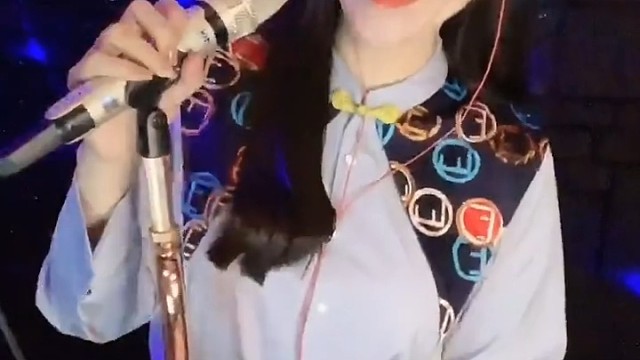 亚男唱歌给你听