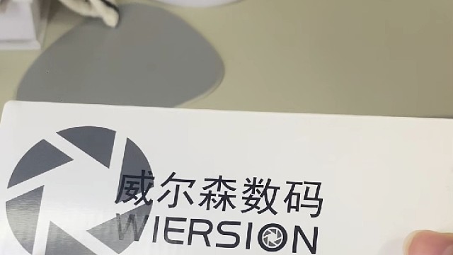 相机随身防护小配件
全包硅胶保护套，柔软耐磨损
精准开孔，收纳拍摄都省心