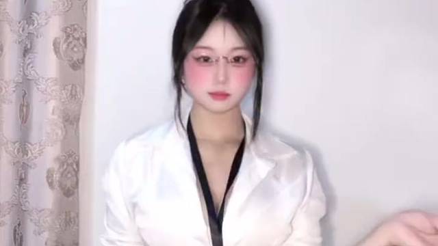 喜欢想搂