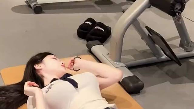 喜欢想搂