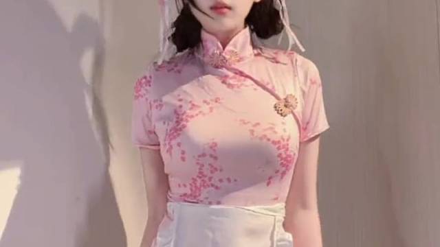 真嫩啊，脸嫩又有身材