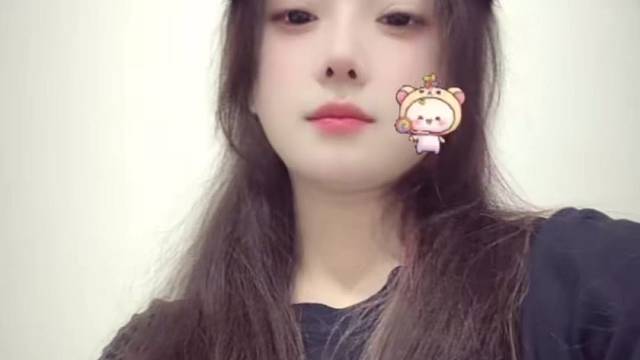 噗嗤