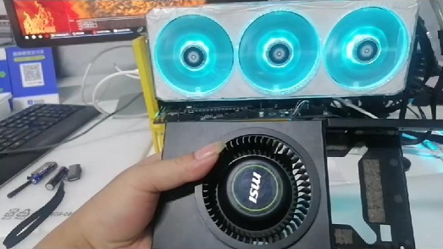 微星涡轮 3080 改装星耀 4090