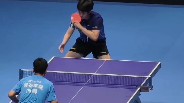 嘿，乒乓球赛正酣，这激烈劲儿太上头啦！