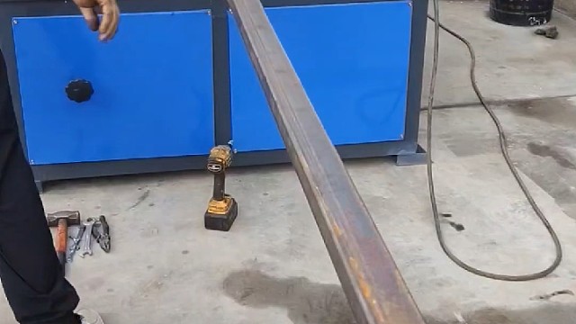 方管抛光机试机
