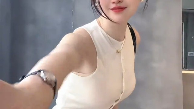 我美吗给个评论