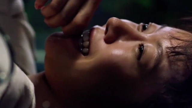 女人被男人疯狂搞完，她以为结束了，殊不知噩梦刚刚开始。