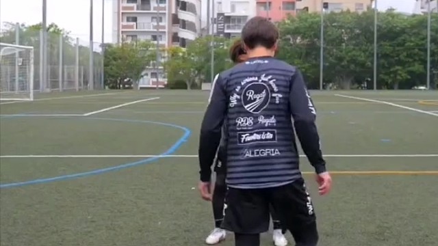 拉推过人总失败？问题出在你的支撑脚上