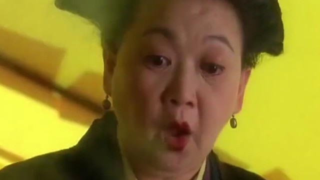 超级淫娃的血散开了，连水都煮开了