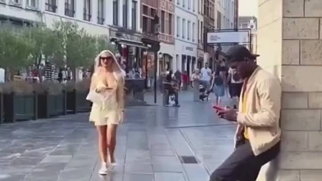 街头整蛊