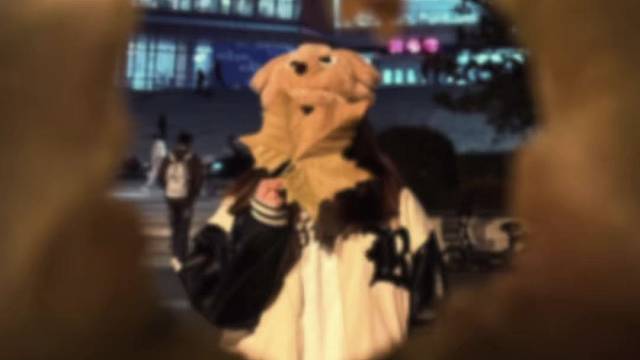 睡不着的凌晨 我也在想 我们什么时候才能见面！