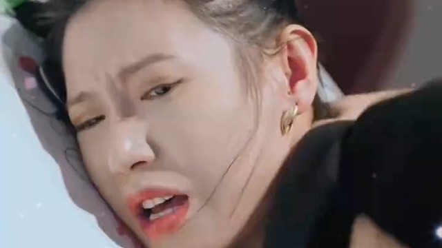 女人被男人强行后门进入了