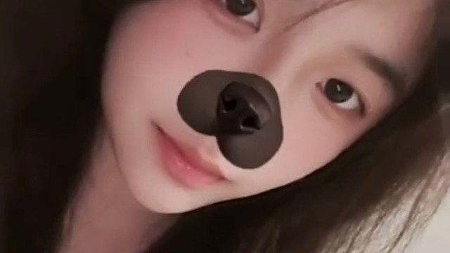 美女噻
