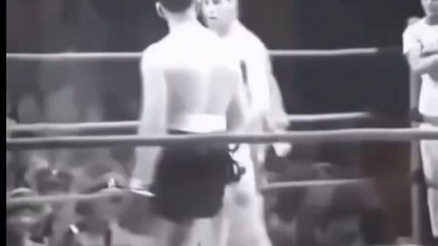 这奇葩的操作把对手弄蒙了。#体育