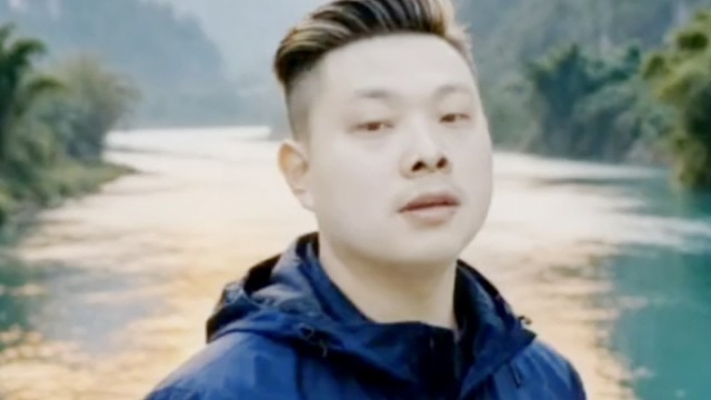 户外唱歌
