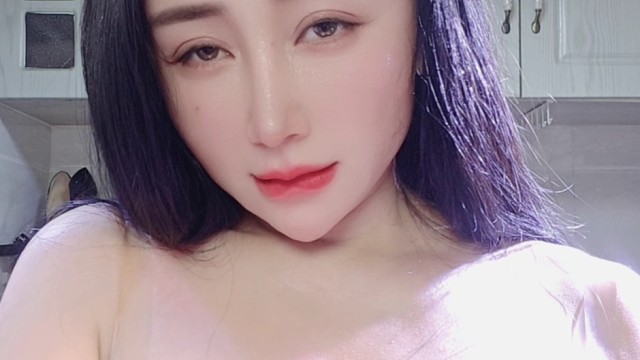 老铁~第五个字母解压吗？