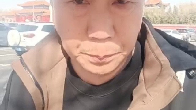 把一切献给党