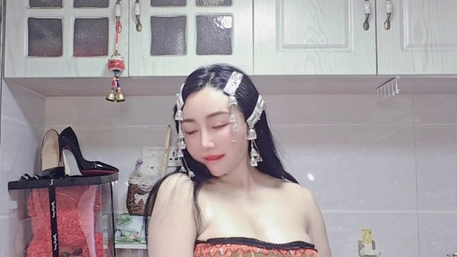 老铁~这是你想要的第五个字母吗？