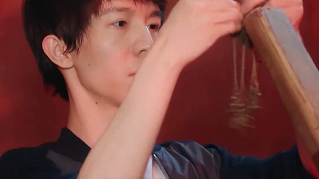 我们是缺少好看的女演员吗？我是缺的是有审美的导演放大女演员的美！#彭小苒 #神仙颜值 #郭敬明 #歌
