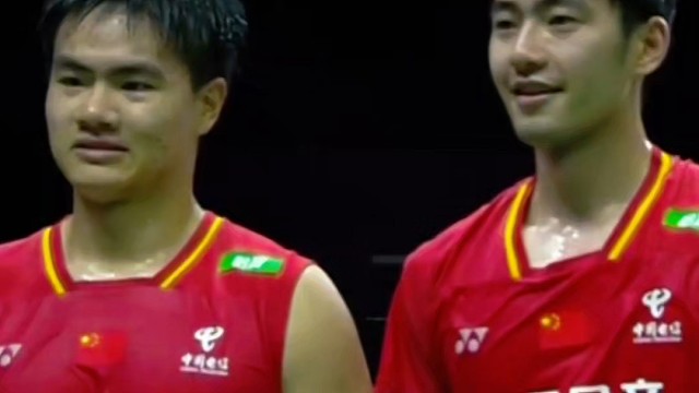梁伟铿/王昶力克谢定峰/苏伟译圆梦世界之巅，助国羽时隔八年再获世锦赛男双金牌