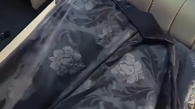 女人说不要停，继续