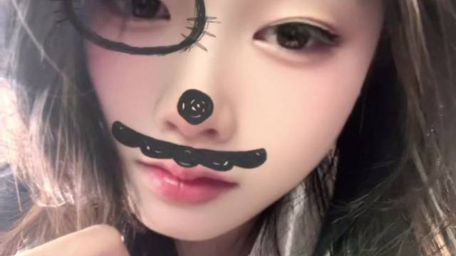 姐妹们感觉自己越来越帅了