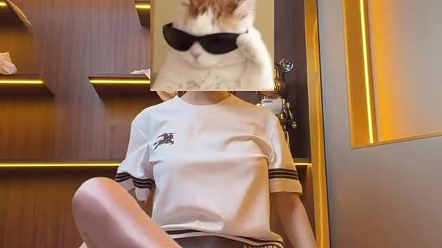 盘腿打坐