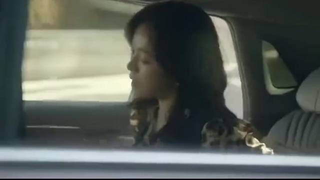 韩国女人爱穿丝袜？