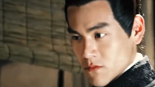没想到拉过来个猛男吧