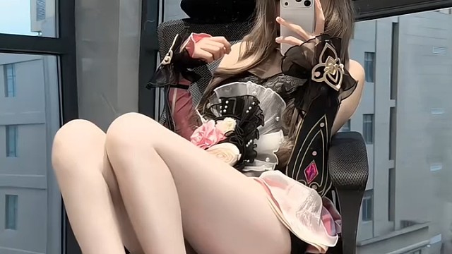 玉腿妹子