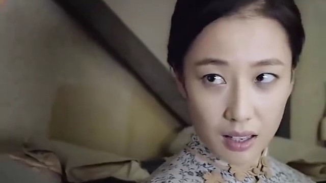 寡妇就是寡妇一个眼神秒懂
