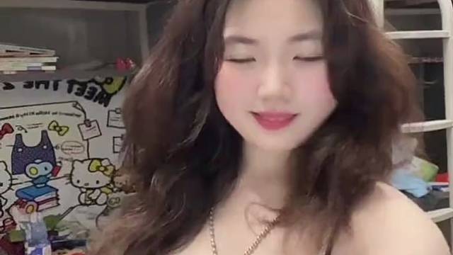 清纯女大