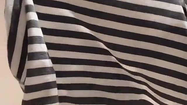 给大家变一个绝的