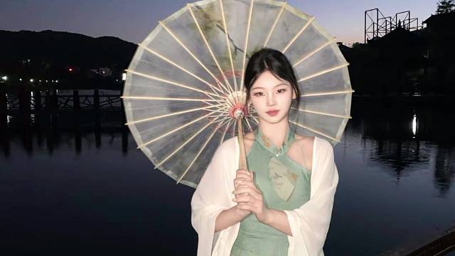 春去秋来只为你的眼眸