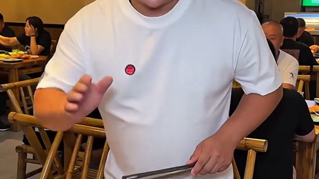 吃烤肉就选承德县小草房