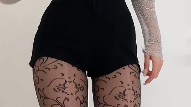 黑丝白丝不如我的花丝