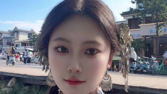 苗疆少女的一天