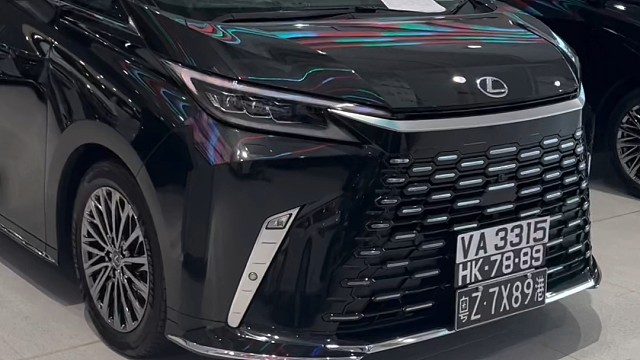 雷克萨斯LM500