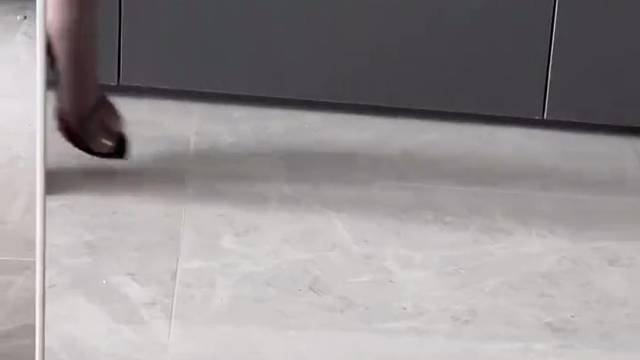 黑丝御姐