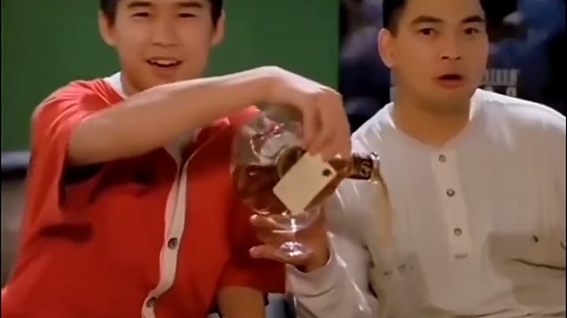 看了半天竟是现场直播