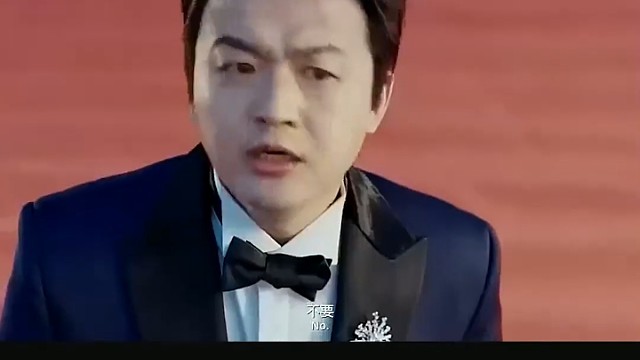 他是真的太想出名了