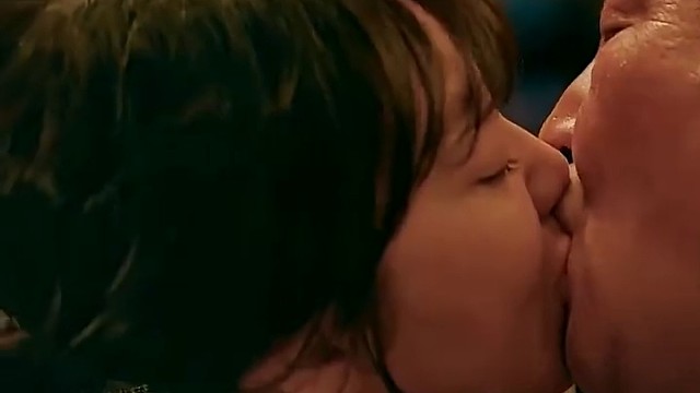 突然觉得女演员，牺牲太大了！