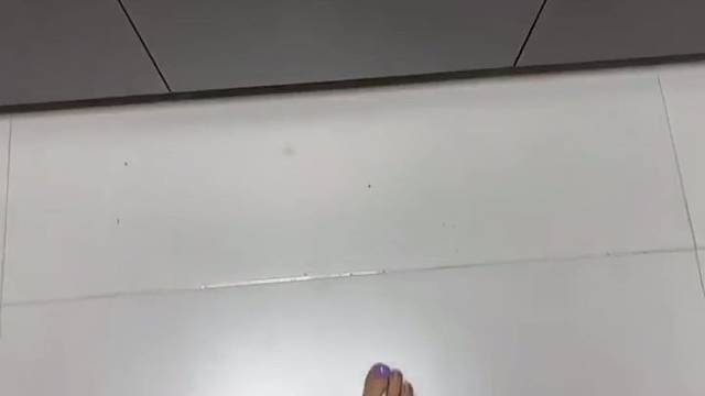 如果你厌倦了外面的勾心斗角 那就回家 我做饭给你吃