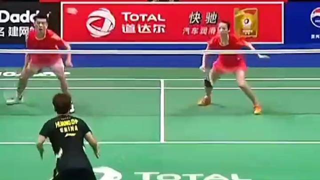 中国雅思混双登场，攻防兼备轻松拿下比赛#羽毛球