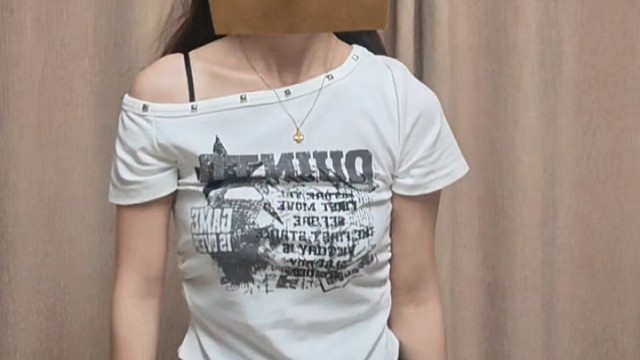 第一次跳  有点生疏