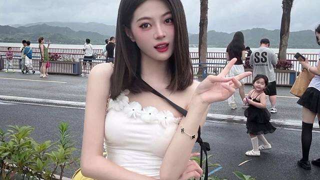 可以给我发信息吗 我不想回但是想看