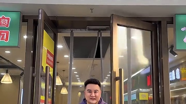 吃涮串就选承德县万荣广场川麻婆