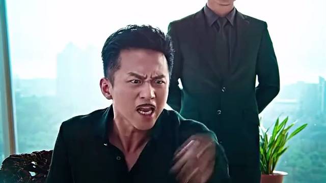 一个聊城门楼子，一个说胯骨轴子