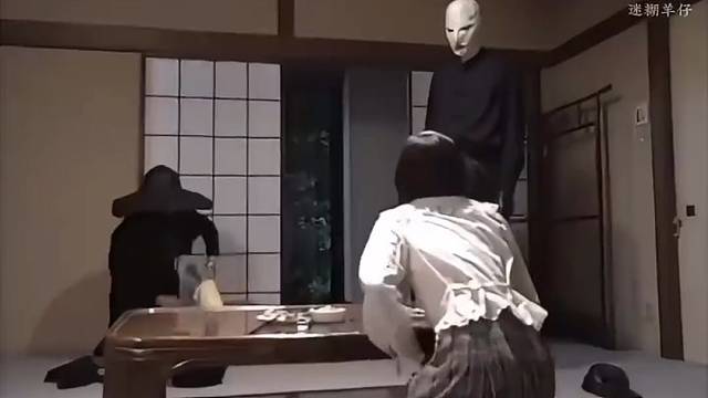 硬是把坏人带到床上了